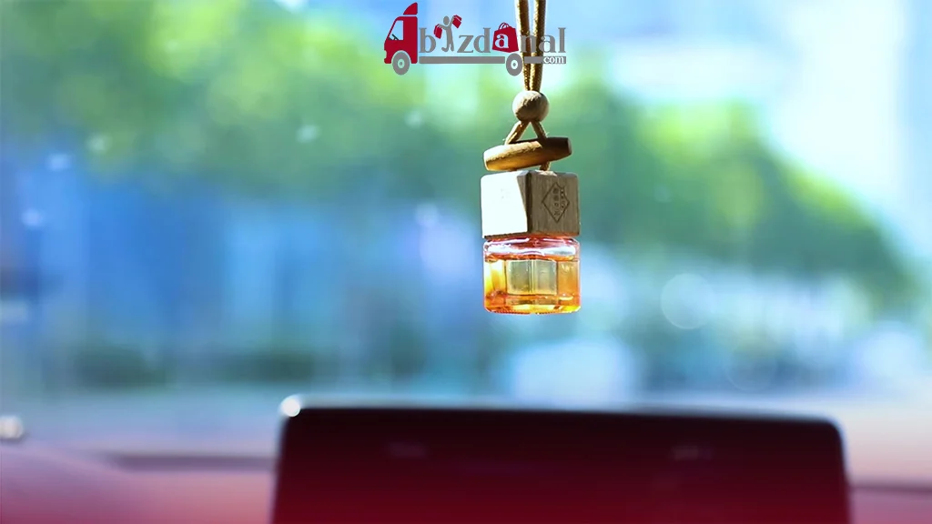 چرا محیط داخل خودرو به رایحه حساس‌تر است؟